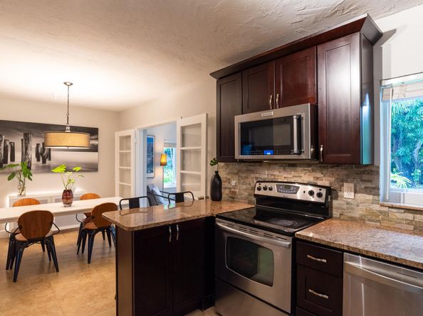 1401 NE 17th Way, Fort Lauderdale FL 33304