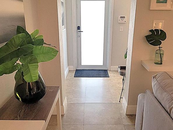 1401 NE 17th Way, Fort Lauderdale FL 33304