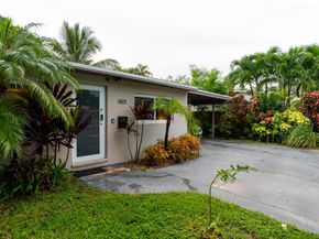 1401 NE 17th Way, Fort Lauderdale FL 33304