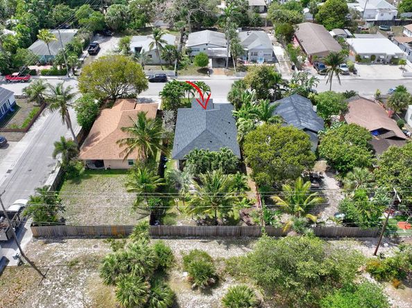 1228 S N Street, Lake Worth Beach FL 33460