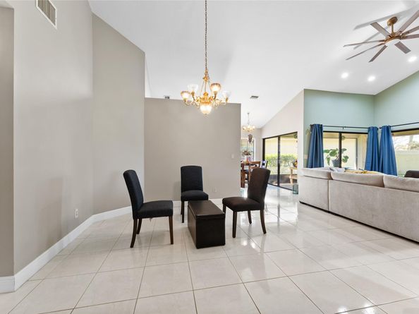 6803 Bitterbush Pl, Boynton Beach FL 33472