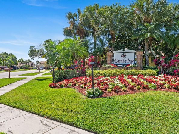 6803 Bitterbush Pl, Boynton Beach FL 33472