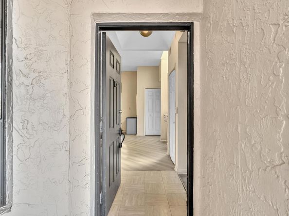 7472 La Paz Blvd #301 301, Boca Raton FL 33433