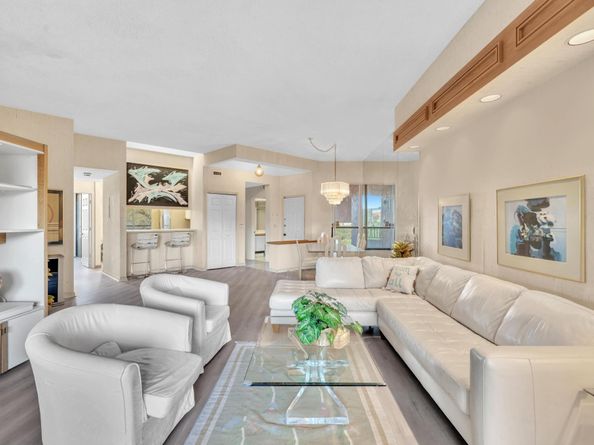 7472 La Paz Blvd #301 301, Boca Raton FL 33433