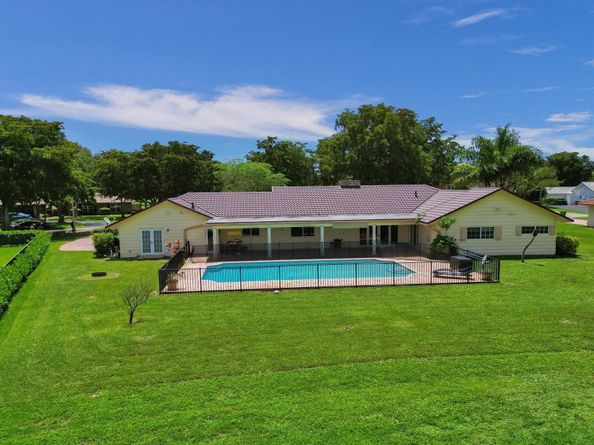 11140 NW 26th Dr, Coral Springs FL 33065