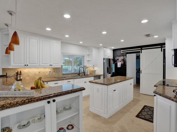 11140 NW 26th Dr, Coral Springs FL 33065