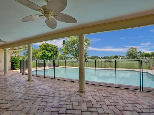 11140 NW 26th Dr, Coral Springs FL 33065