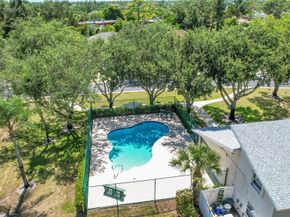 108 Baldwin Blvd, Lake Worth Beach FL 33463