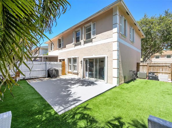 108 Baldwin Blvd, Lake Worth Beach FL 33463