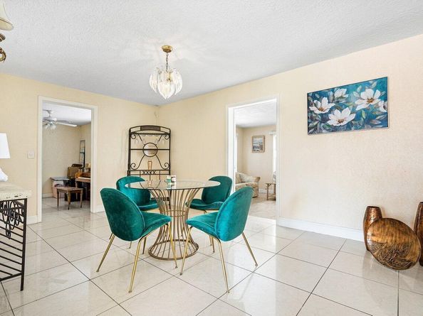 1209 N Australian Avenue, West Palm Beach FL 33401