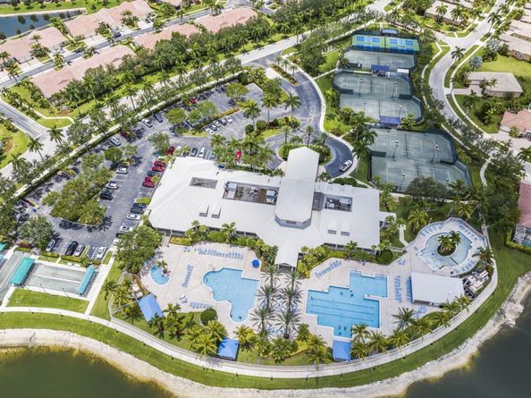 2254 Egret Cove Drive, West Palm Beach FL 33411