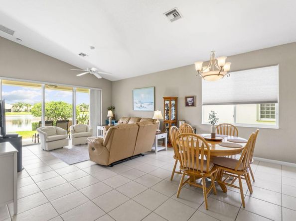 2254 Egret Cove Drive, West Palm Beach FL 33411