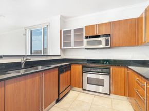 1551 N Flagler 1511 Drive 1511, West Palm Beach FL 33401