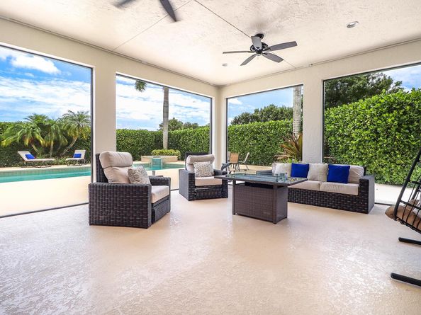 16142 76th Trail N, Palm Beach Gardens FL 33418
