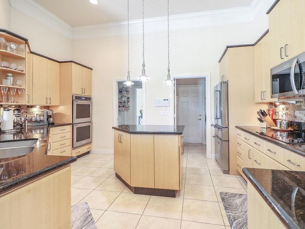 16142 76th Trail N, Palm Beach Gardens FL 33418