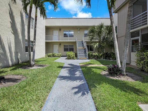 510 Flanders K, Delray Beach FL 33484