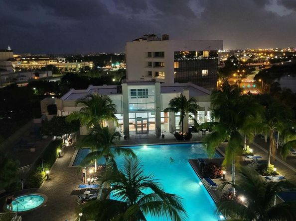 300 S Australian Avenue 1017, West Palm Beach FL 33401