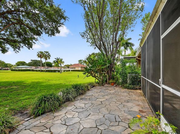 6135 Long Key Lane, Boynton Beach FL 33472