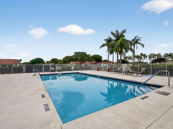 6135 Long Key Lane, Boynton Beach FL 33472