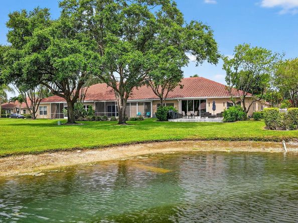 6135 Long Key Lane, Boynton Beach FL 33472