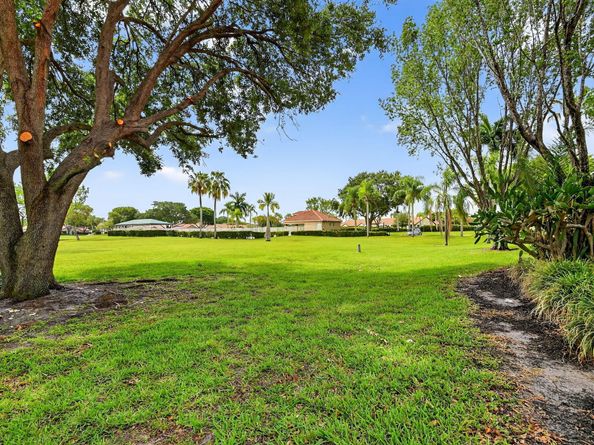 6135 Long Key Lane, Boynton Beach FL 33472