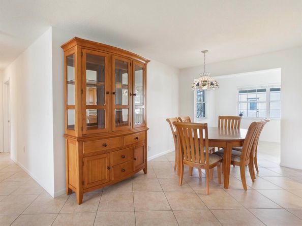 810 SW 8 Avenue, Boynton Beach FL 33426