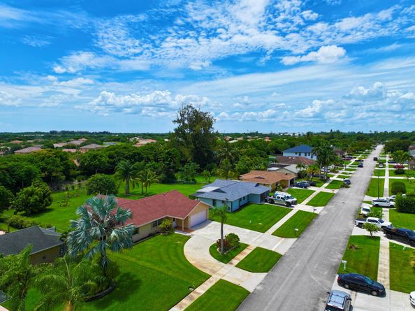 187 Bilbao Street, Royal Palm Beach FL 33411