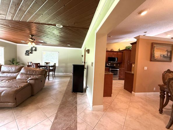 187 Bilbao Street, Royal Palm Beach FL 33411