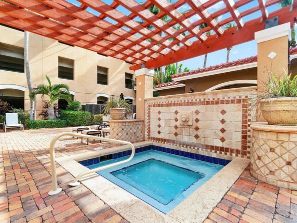 616 Clearwater Park Road 1206, West Palm Beach FL 33401