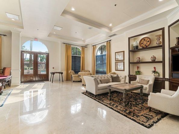 616 Clearwater Park Road 1206, West Palm Beach FL 33401
