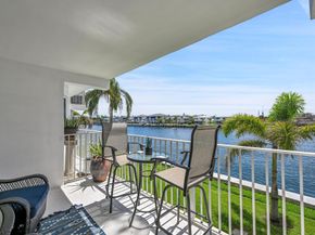 1536 SE 15th Ct 207, Deerfield Beach FL 33441