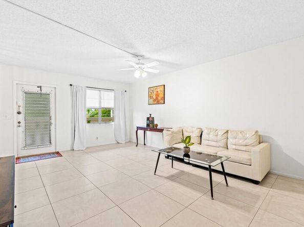 3051 Ainslie D, Boca Raton FL 33434