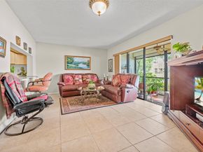 405 Liberty Ct 405, Deerfield Beach FL 33442