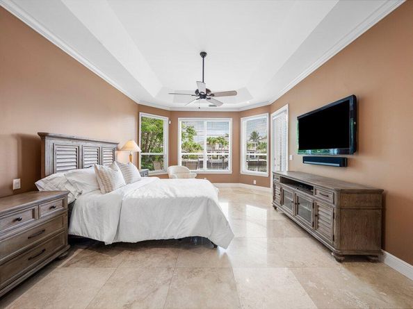 923 Hyacinth Drive, Delray Beach FL 33483