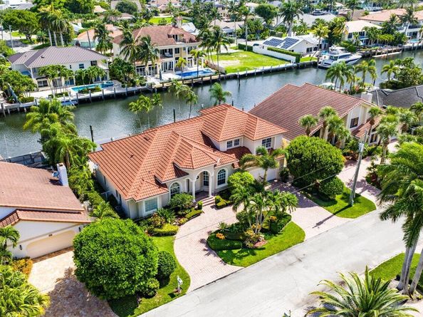 923 Hyacinth Drive, Delray Beach FL 33483