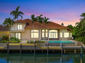 923 Hyacinth Drive, Delray Beach FL 33483