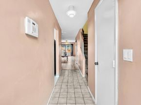 1270 NW 99th Ave 60, Pembroke Pines FL 33024