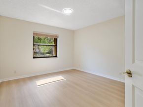 1280 Manor Ct, Weston FL 33326