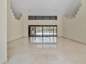 1280 Manor Ct, Weston FL 33326