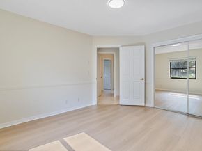 1280 Manor Ct, Weston FL 33326