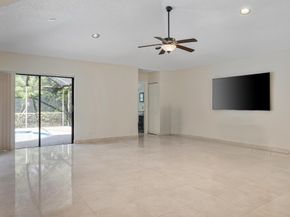 1280 Manor Ct, Weston FL 33326