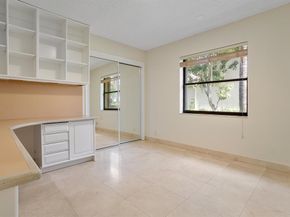 1280 Manor Ct, Weston FL 33326