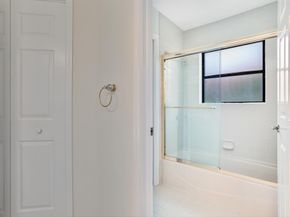 1280 Manor Ct, Weston FL 33326