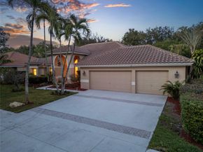 1280 Manor Ct, Weston FL 33326
