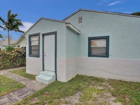 536 18th St, West Palm Beach FL 33407