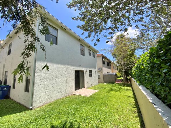 11182 NW 34th Ct, Coral Springs FL 33065