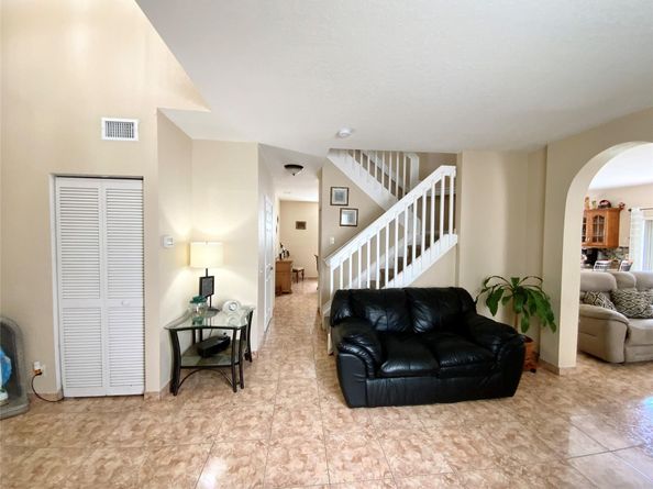 11182 NW 34th Ct, Coral Springs FL 33065