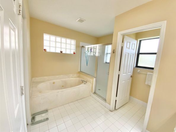 11182 NW 34th Ct, Coral Springs FL 33065