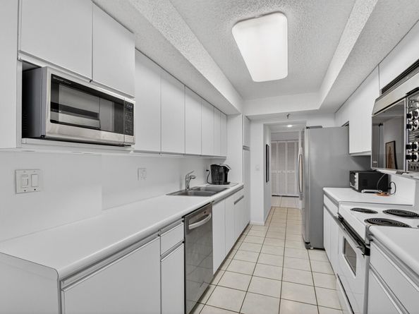 20090 Boca West Drive 354, Boca Raton FL 33434