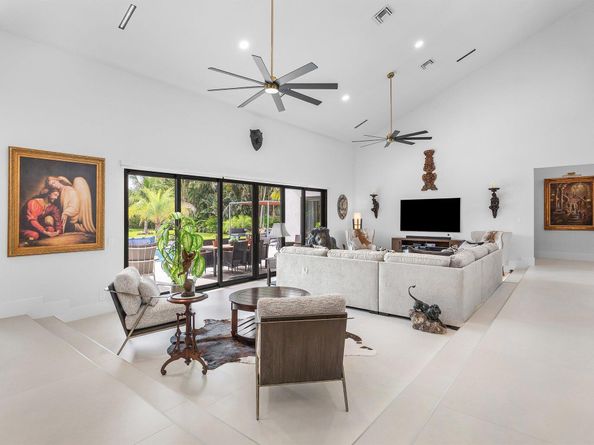 5950 NW 4th Avenue, Boca Raton FL 33487